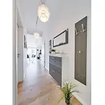 With 2 Bedrooms 度假居